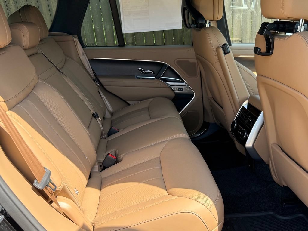 New 2026 Land Rover Range Rover SE AWD/4WD image 34