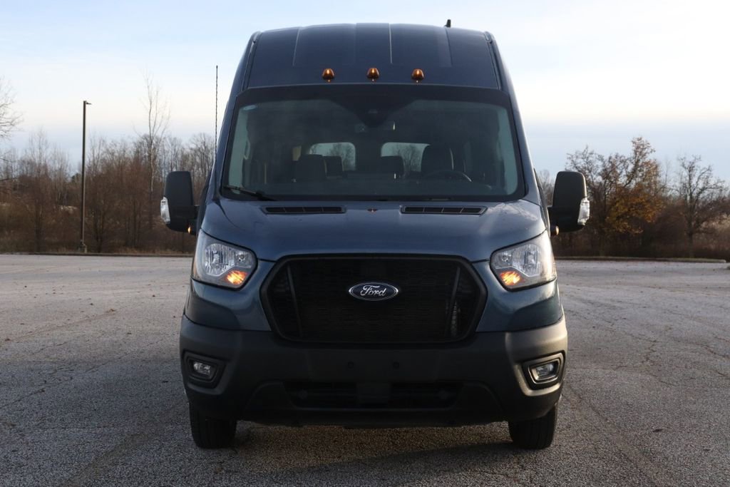 Used 2025 Ford Transit 350 XL image 3