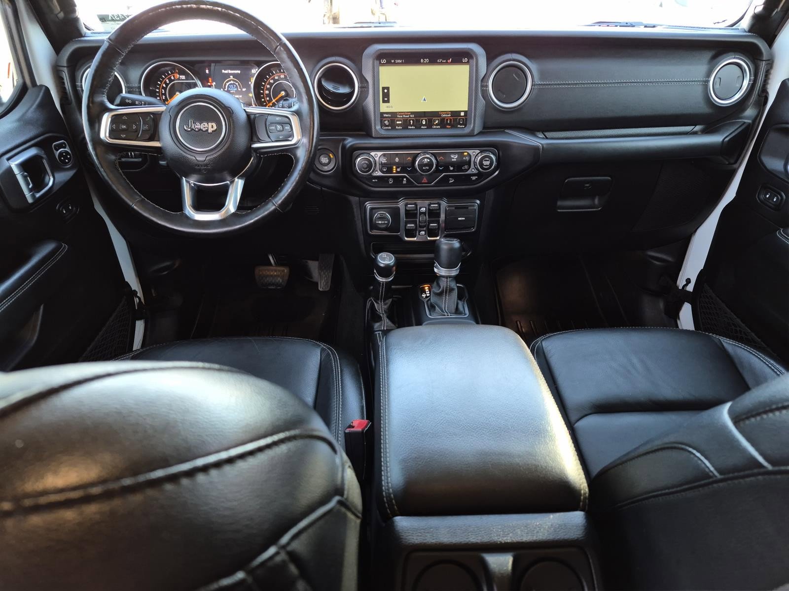 Used 2019 Jeep Wrangler Unlimited Sahara w/ Uconnect 4C Nav & Sound Group AWD/4WD image 15