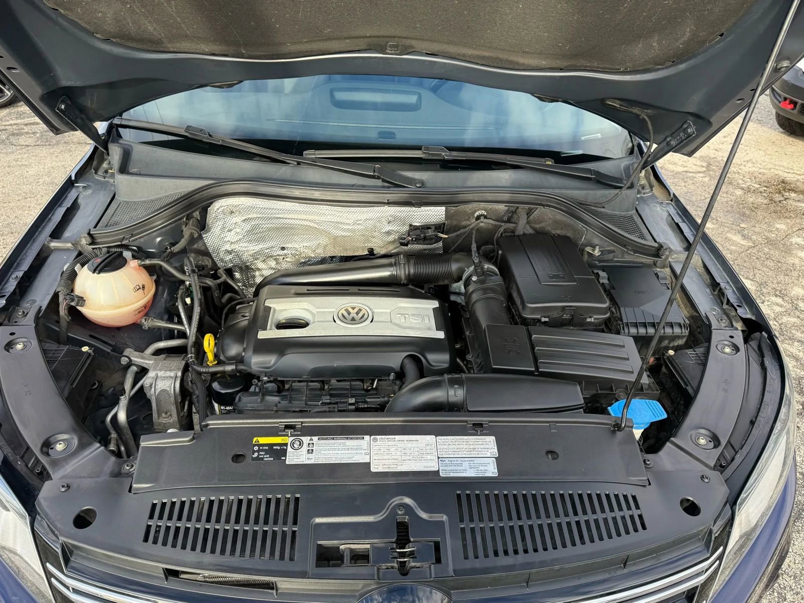 Used 2016 Volkswagen Tiguan SE image 20