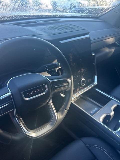 Certified 2026 GMC Acadia Elevation w/ Elevation Premium Package FWD image 6