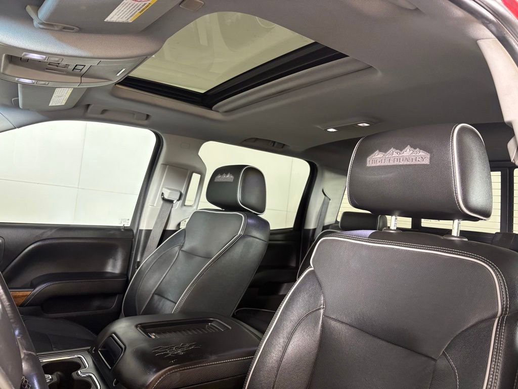 Used 2018 Chevrolet Silverado 2500 High Country w/ Duramax Plus Package image 19