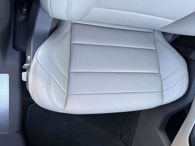 Certified 2024 Lincoln Nautilus Premier AWD/4WD image 20
