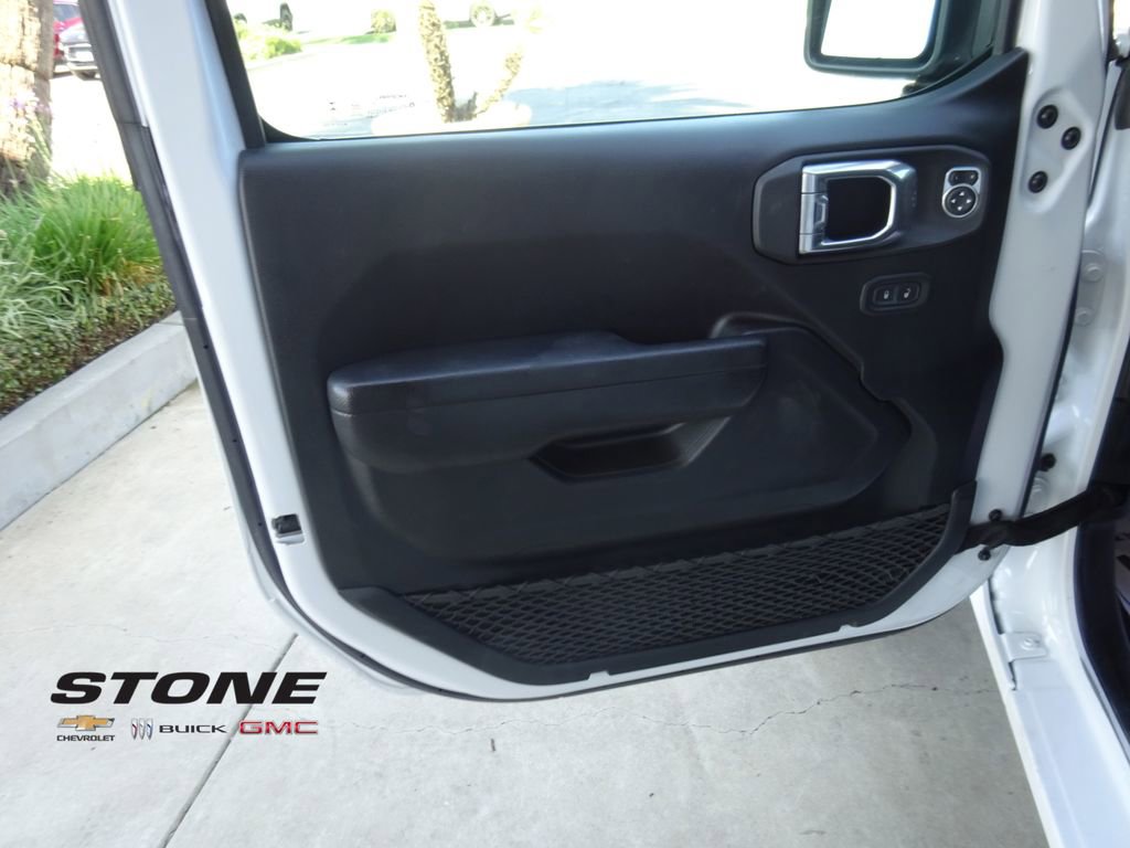Used 2022 Jeep Gladiator Sport AWD/4WD image 56