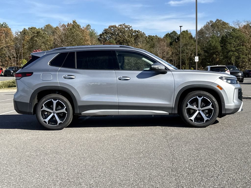 New 2026 Volkswagen Tiguan SE image 6