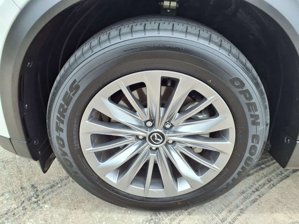 Used 2024 MAZDA CX-90 Plug-In Hybrid w/ Preferred AWD/4WD image 9