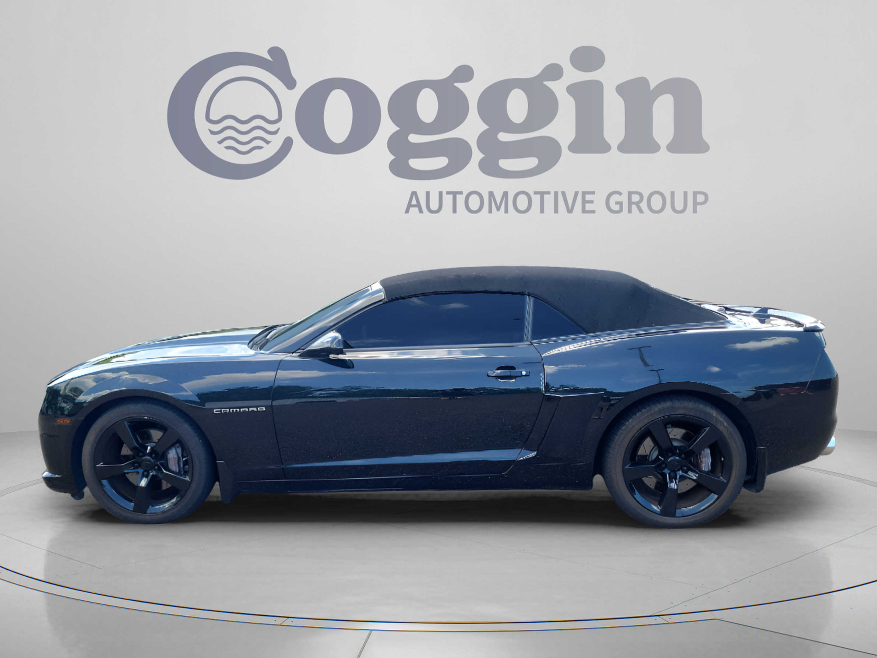 Used 2011 Chevrolet Camaro SS w/ RS Package RWD image 2