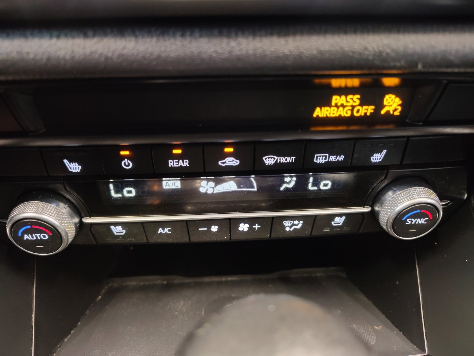 Used 2022 MAZDA CX-9 Touring Plus AWD/4WD image 18
