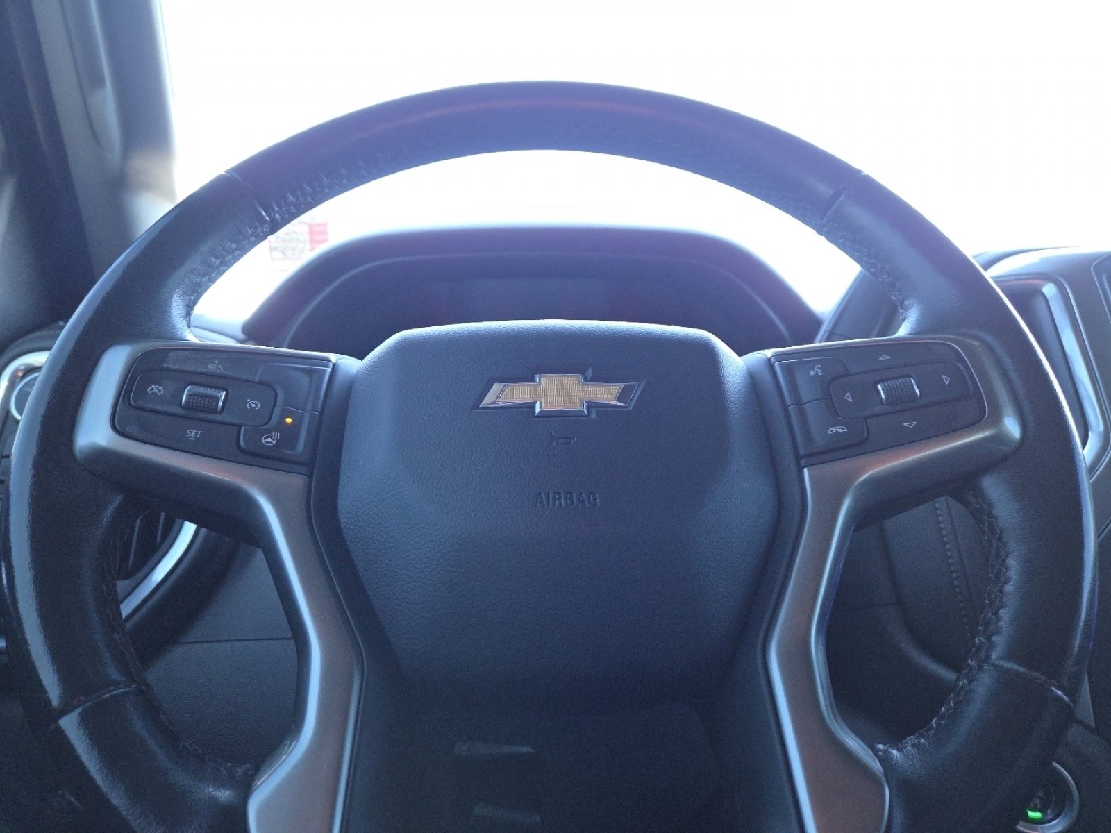 Used 2021 Chevrolet Silverado 1500 LT image 25