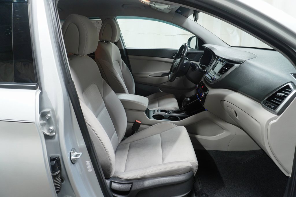 Used 2016 Hyundai Tucson Sport image 13