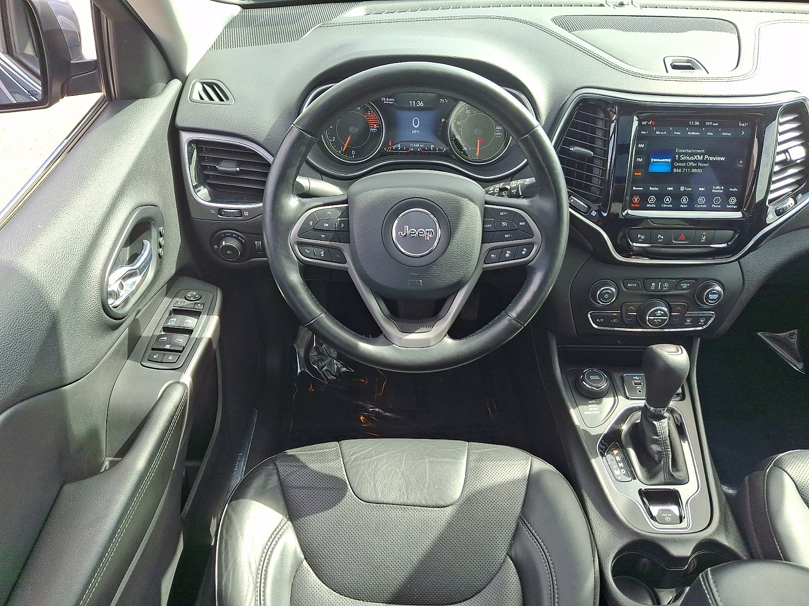 Used 2021 Jeep Cherokee Limited AWD/4WD image 11