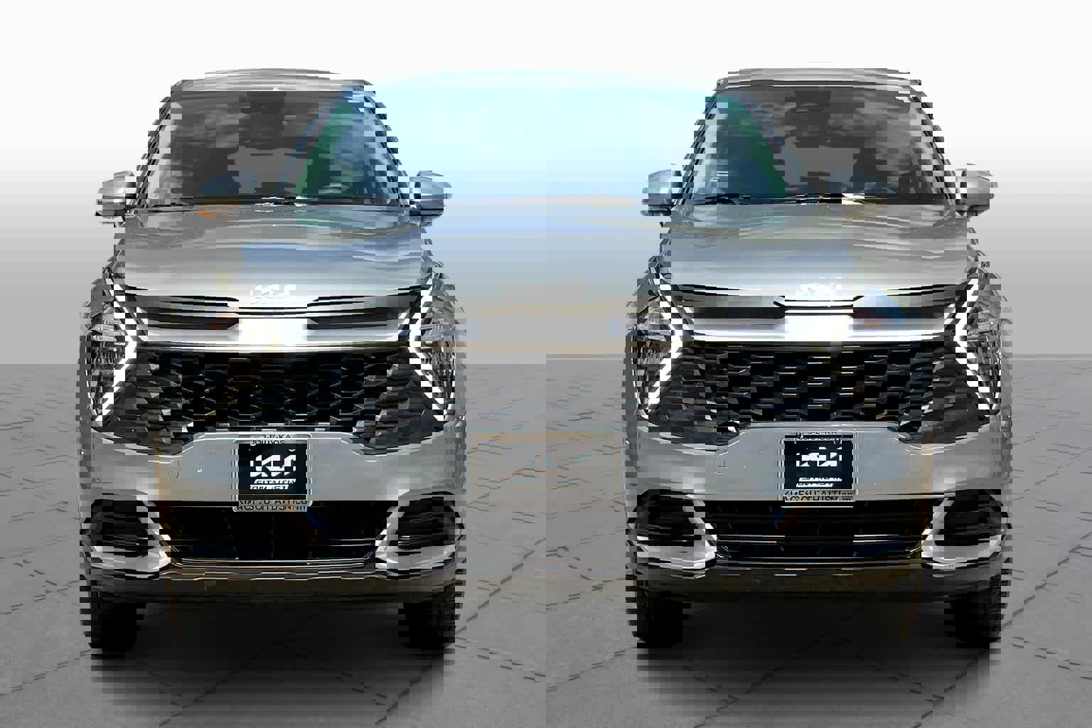 Used 2023 Kia Sportage LX image 4