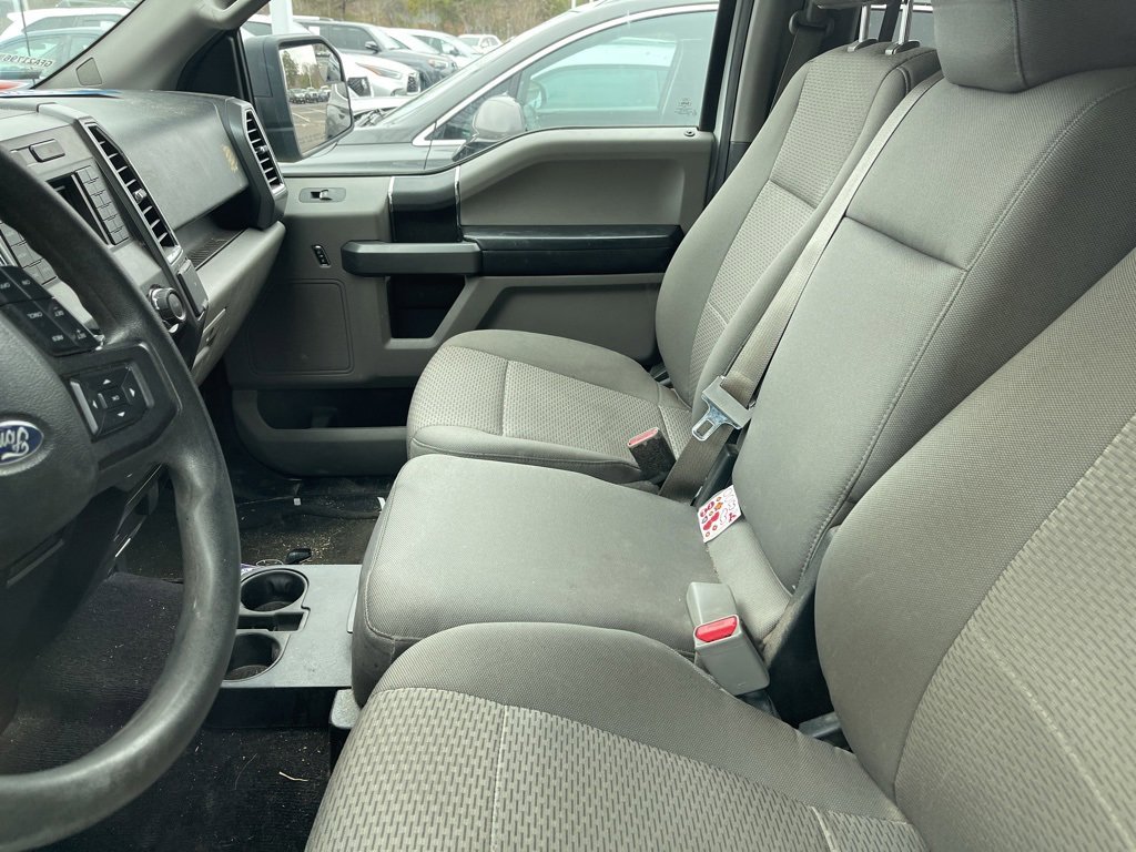 Used 2016 Ford F150 XLT image 11