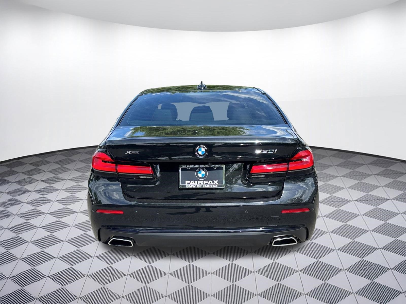 Used 2021 BMW 530i xDrive w/ Premium Package AWD/4WD image 10