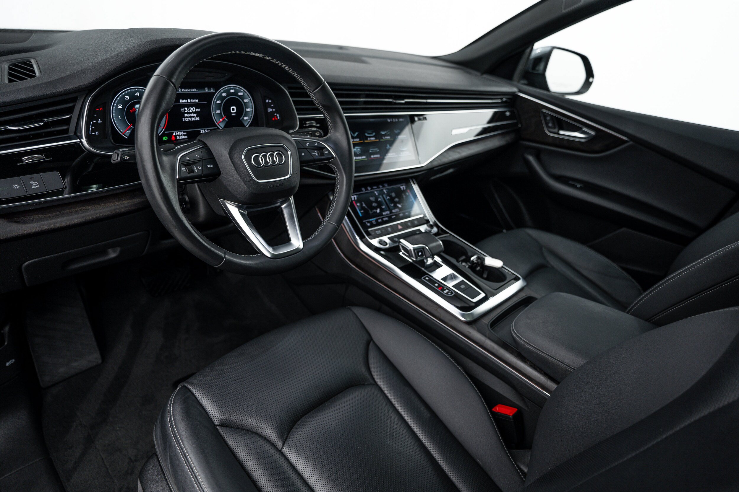 Used 2021 Audi Q8 Premium Plus AWD/4WD image 9