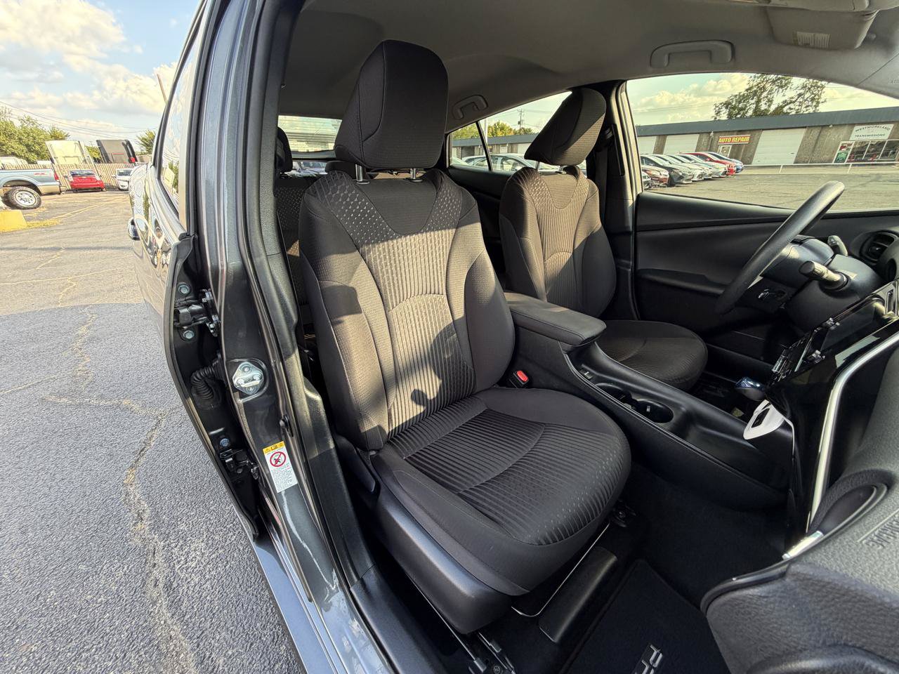 Used 2017 Toyota Prius Two FWD image 16