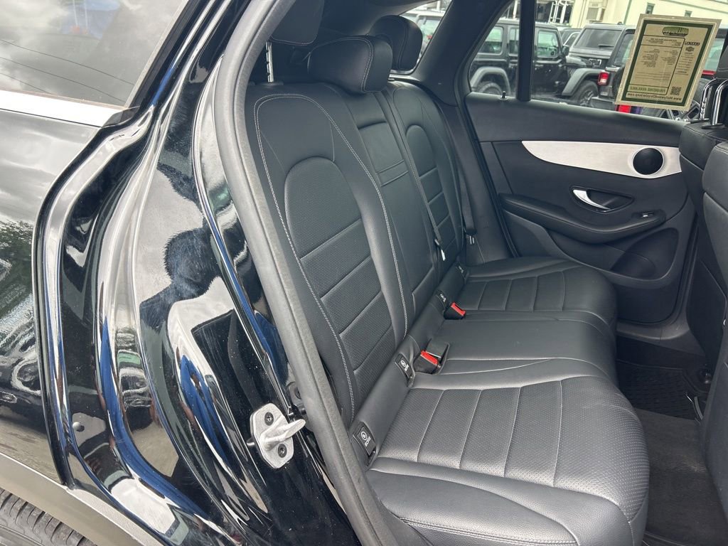 Used 2022 Mercedes-Benz GLC 300 image 25