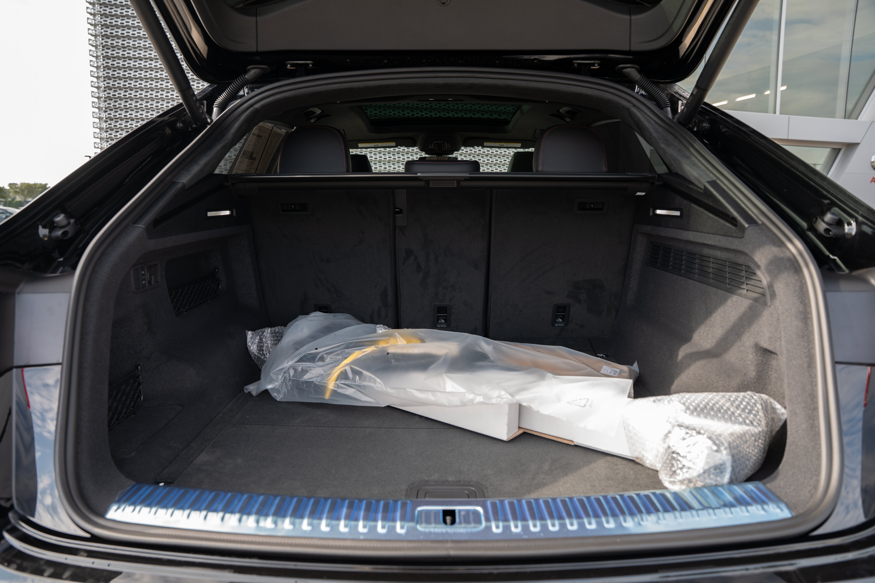 New 2026 Audi RS Q8 performance AWD/4WD image 37