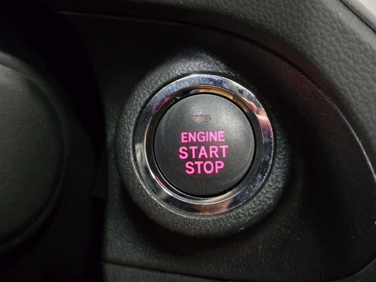 Used 2022 Subaru Forester Limited w/ Popular Package #2 image 30