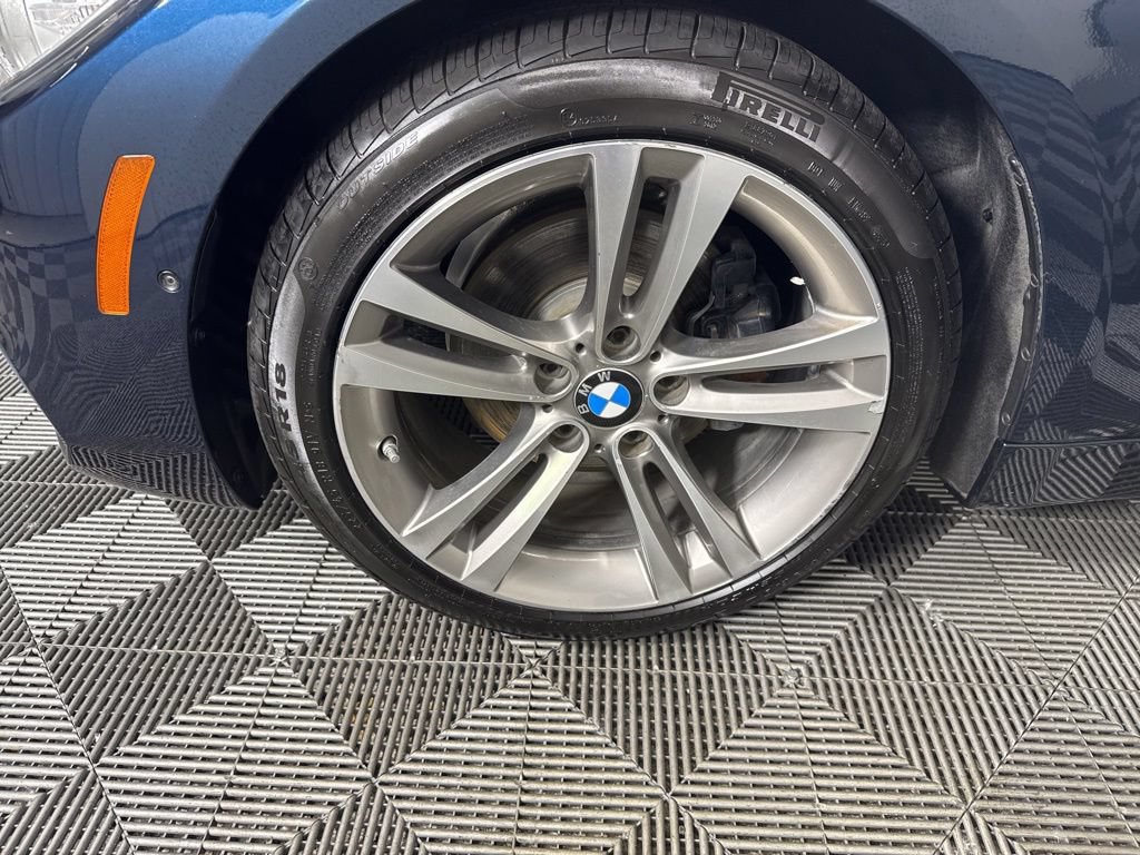 Used 2017 BMW 430i Convertible RWD image 18
