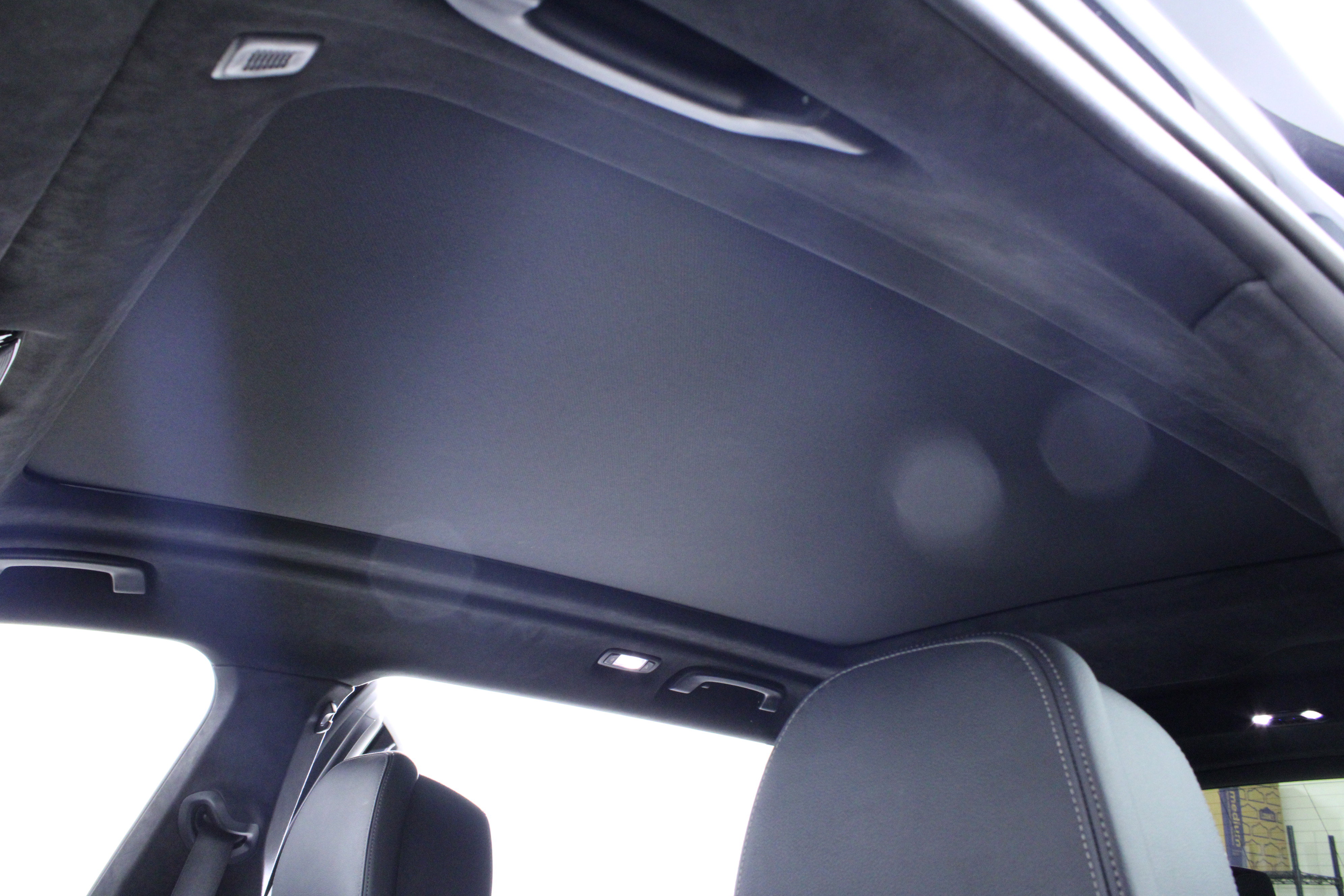 Used 2022 BMW X7 M50i image 37