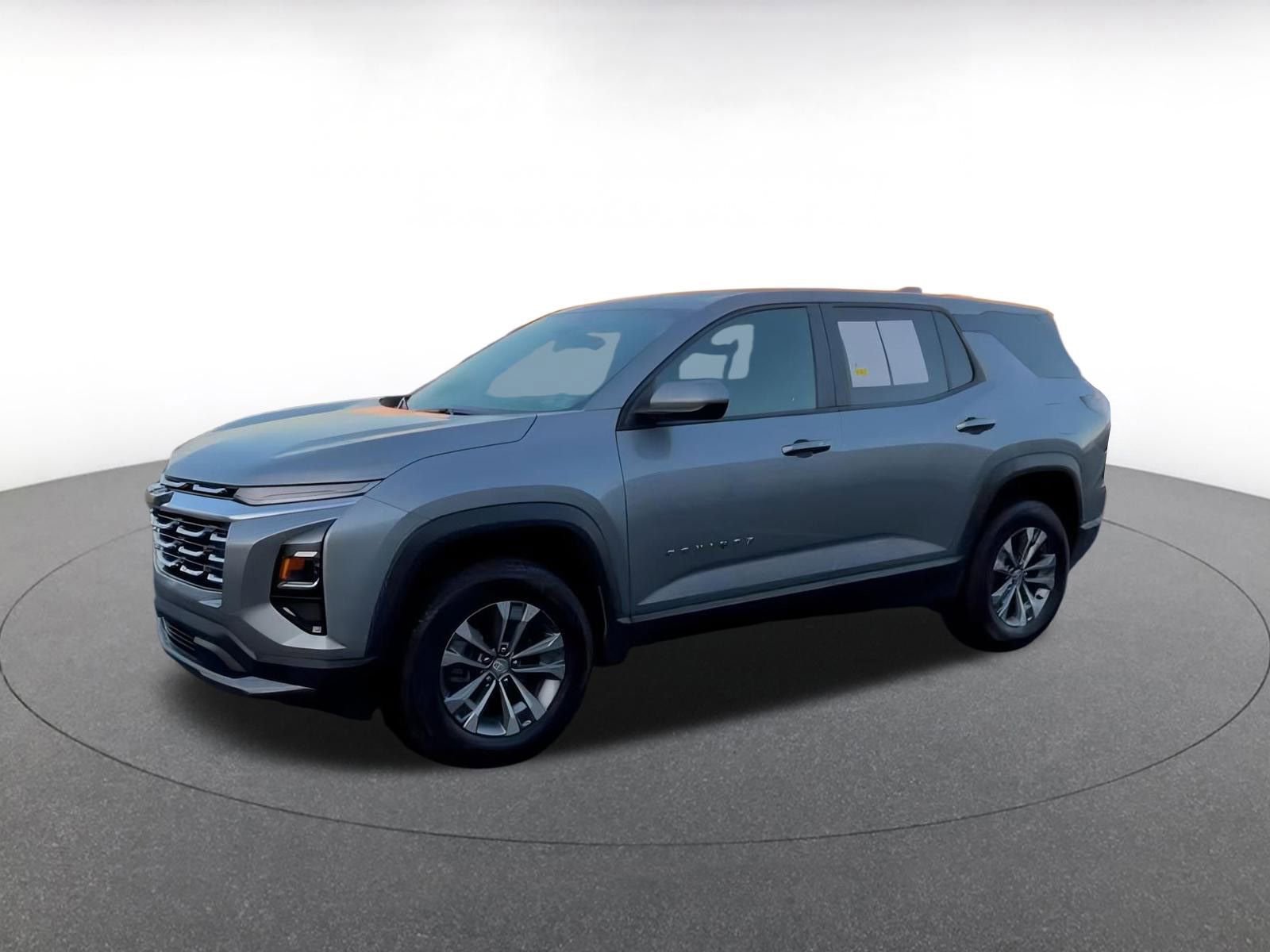 Used 2025 Chevrolet Equinox LT image 7