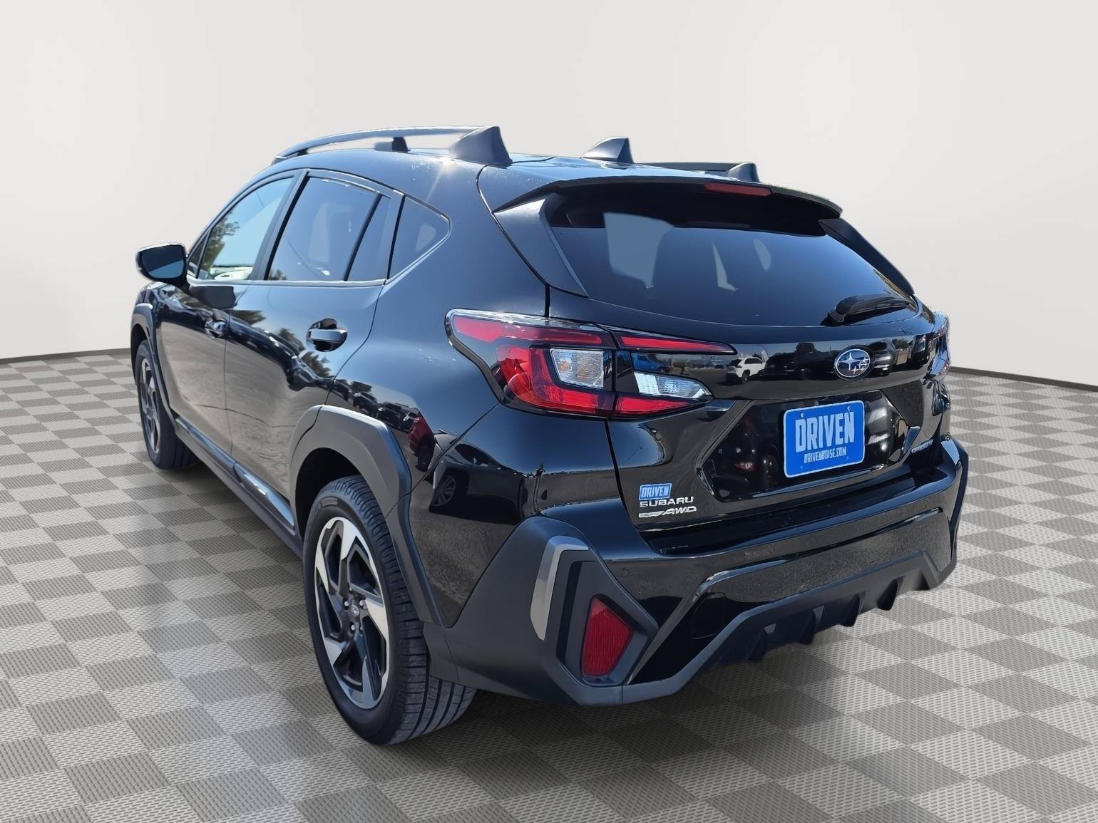 Used 2024 Subaru Crosstrek 2.5i Limited AWD/4WD image 6