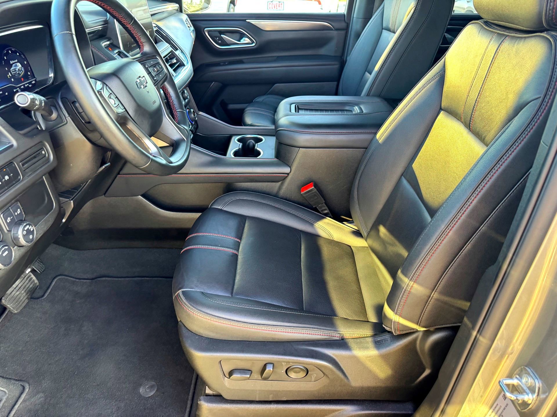 Used 2024 Chevrolet Suburban RST image 12