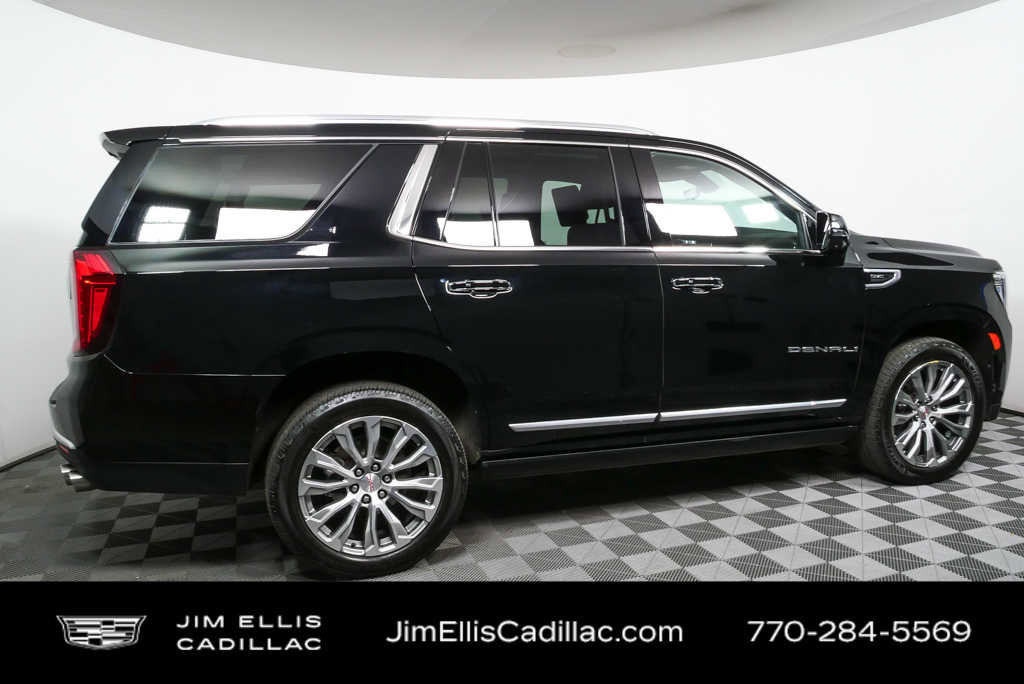 Used 2021 GMC Yukon Denali w/ Denali Ultimate Package image 2