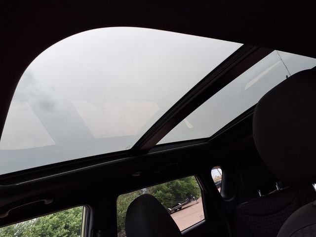 Used 2015 Kia Soul ! w/ Sun & Sound Package image 9