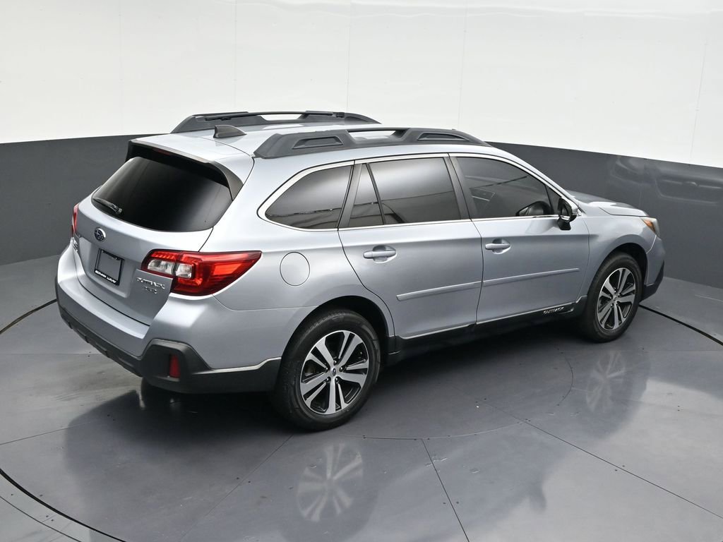 Used 2019 Subaru Outback 3.6R Limited image 23