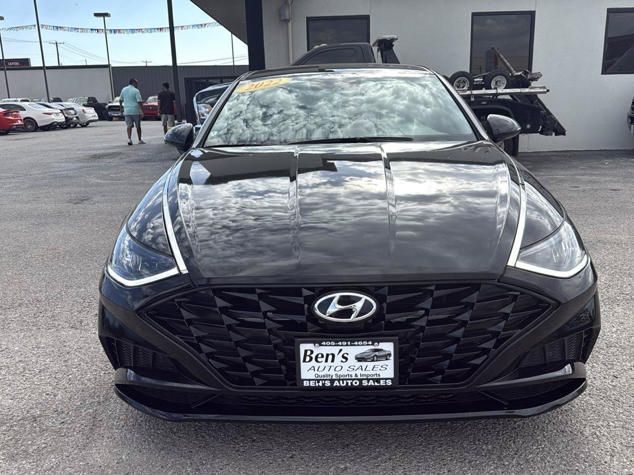 Used 2022 Hyundai Sonata SEL w/ Preferred Accessory Package FWD image 3