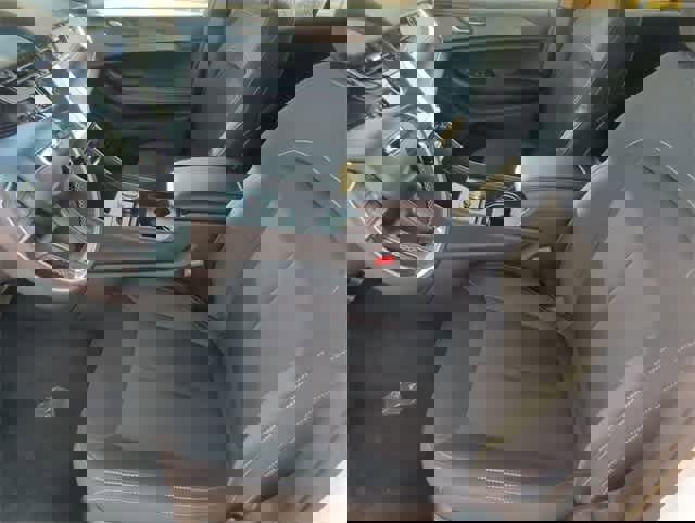 Used 2025 Jeep Grand Cherokee Laredo image 16