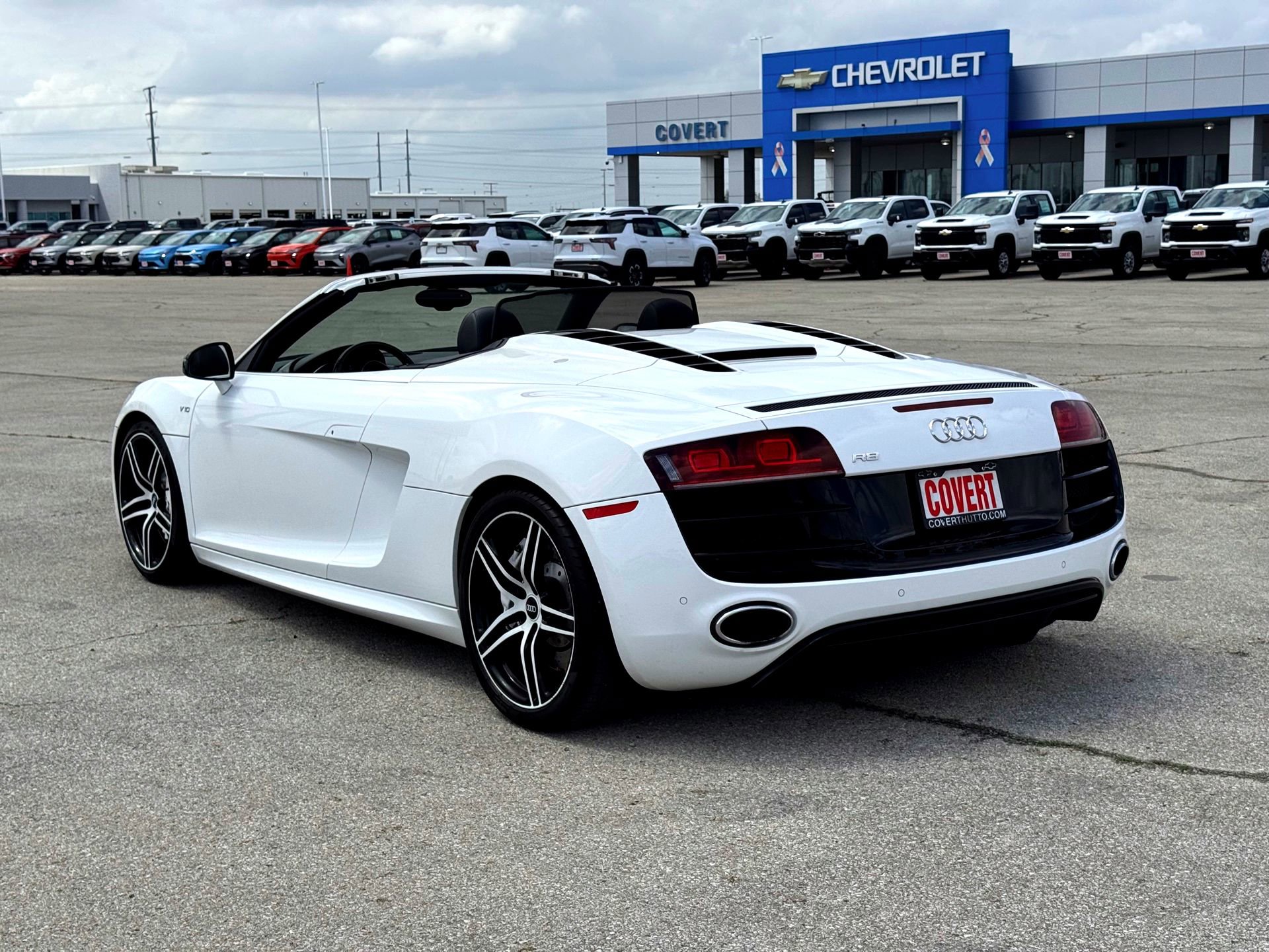 Used 2011 Audi R8 V10 w/ Enhanced Leather Pkg image 20