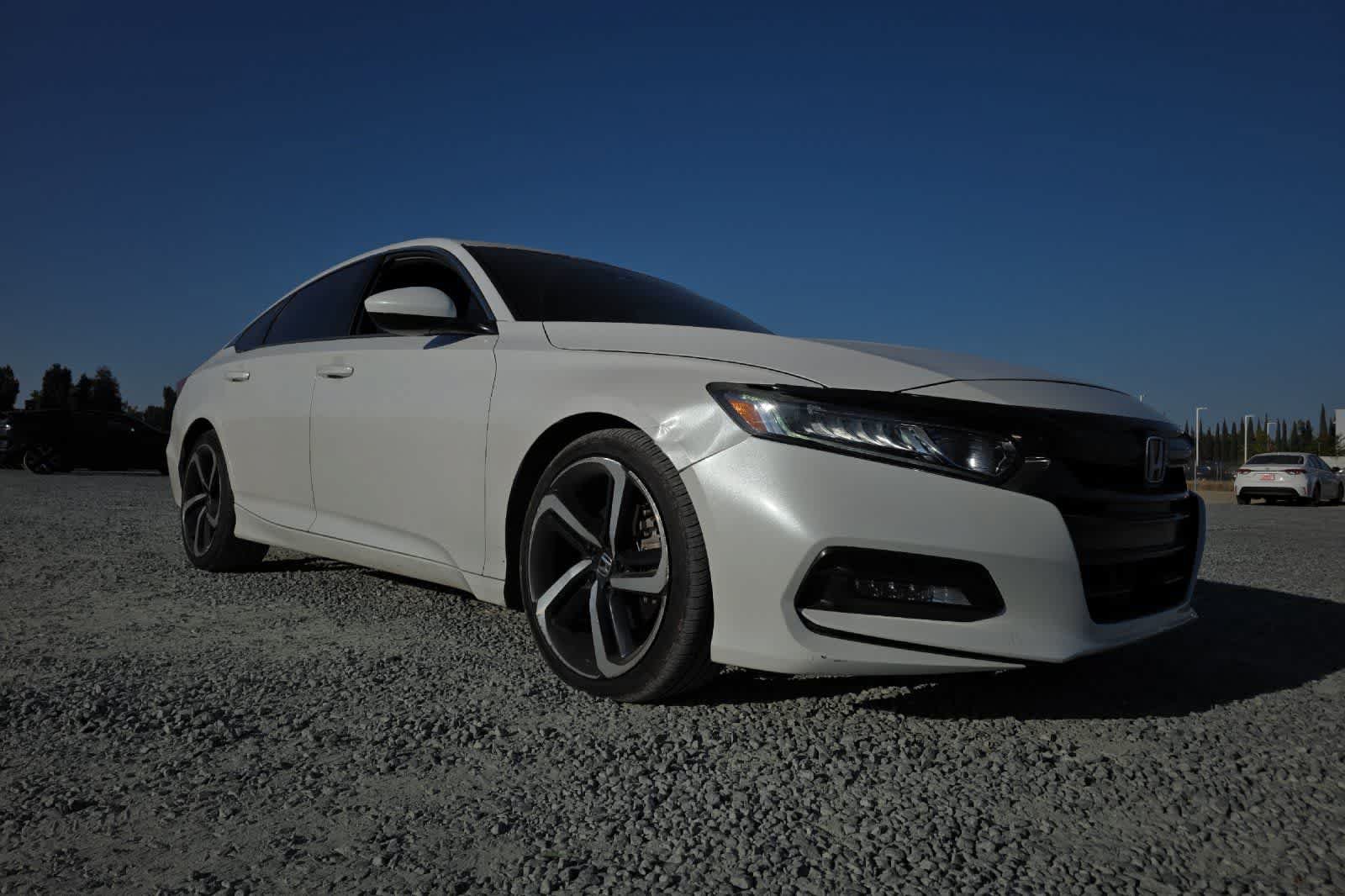 Used 2019 Honda Accord Sport image 10