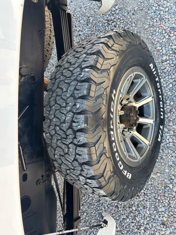 Used 2003 Chevrolet Silverado 2500 LS w/ Skid Plate Package AWD/4WD image 38