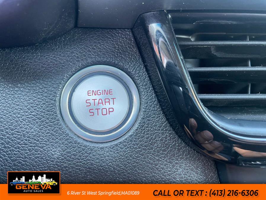 Used 2019 Kia Optima S w/ S Panoramic Sunroof Package image 19