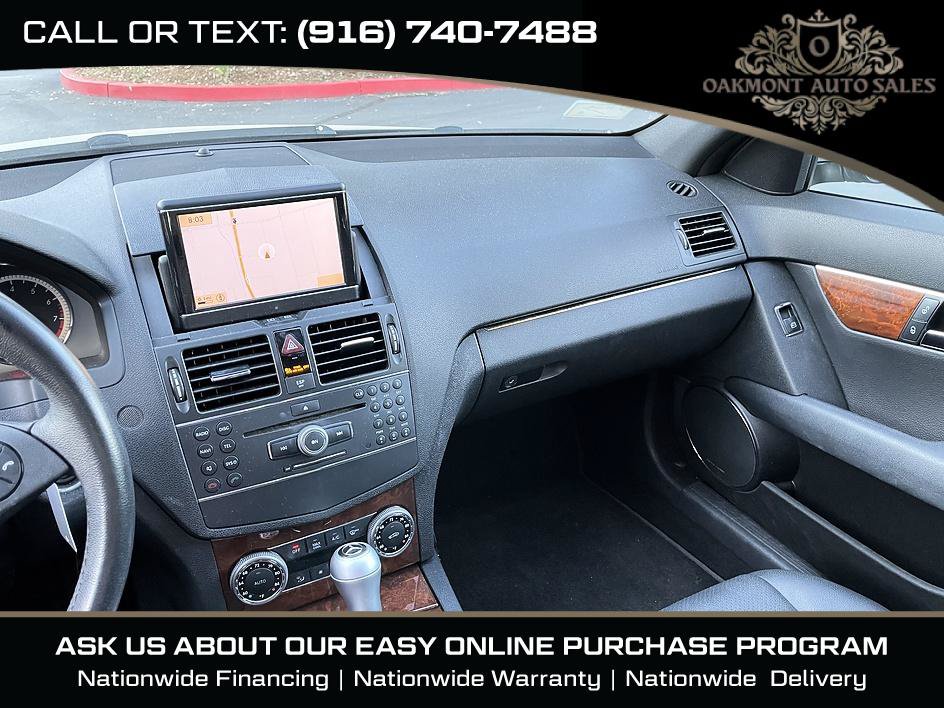 Used 2009 Mercedes-Benz C 300 Sedan image 18