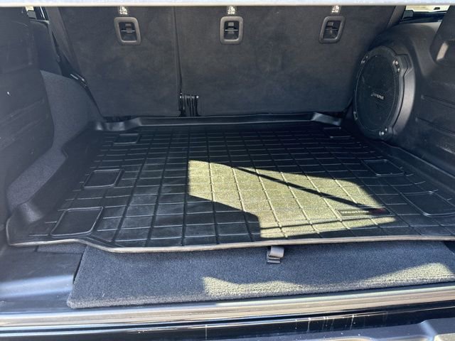 Used 2019 Jeep Wrangler Unlimited Sahara image 12