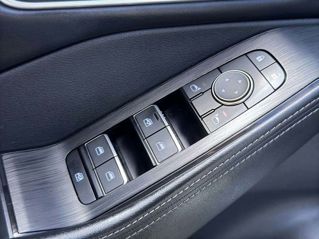 Certified 2023 Nissan Rogue Platinum AWD/4WD image 25