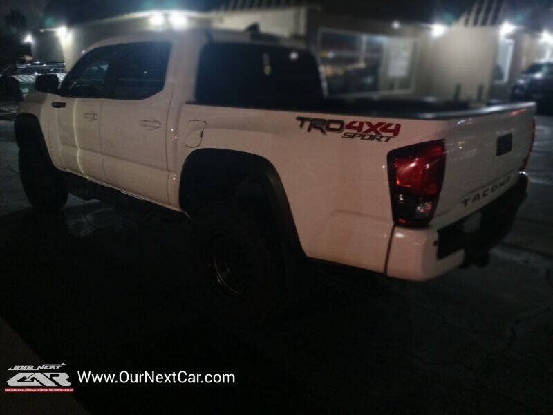Used 2019 Toyota Tacoma TRD Off-Road AWD/4WD image 5