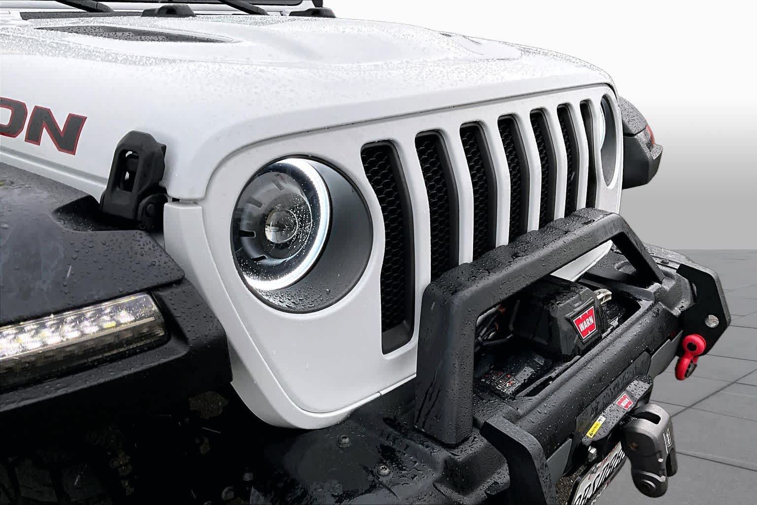 Used 2022 Jeep Wrangler Rubicon w/ Cold Weather Group AWD/4WD image 29