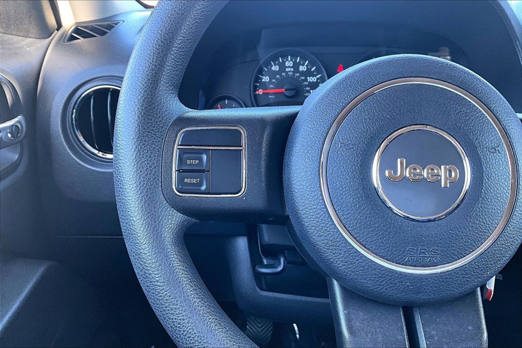 Used 2012 Jeep Patriot Sport FWD image 24