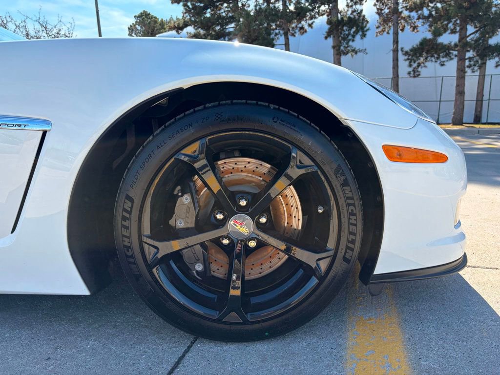 Used 2013 Chevrolet Corvette Grand Sport w/ 4LT Preferred Equipment Group image 22