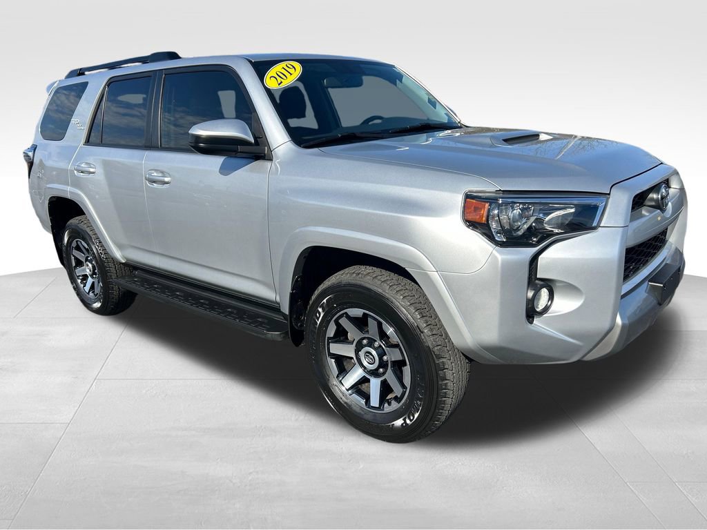 Used 2019 Toyota 4Runner TRD Off-Road AWD/4WD image 7