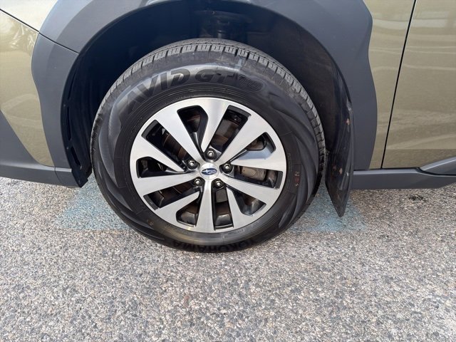 Used 2024 Subaru Outback Premium image 14