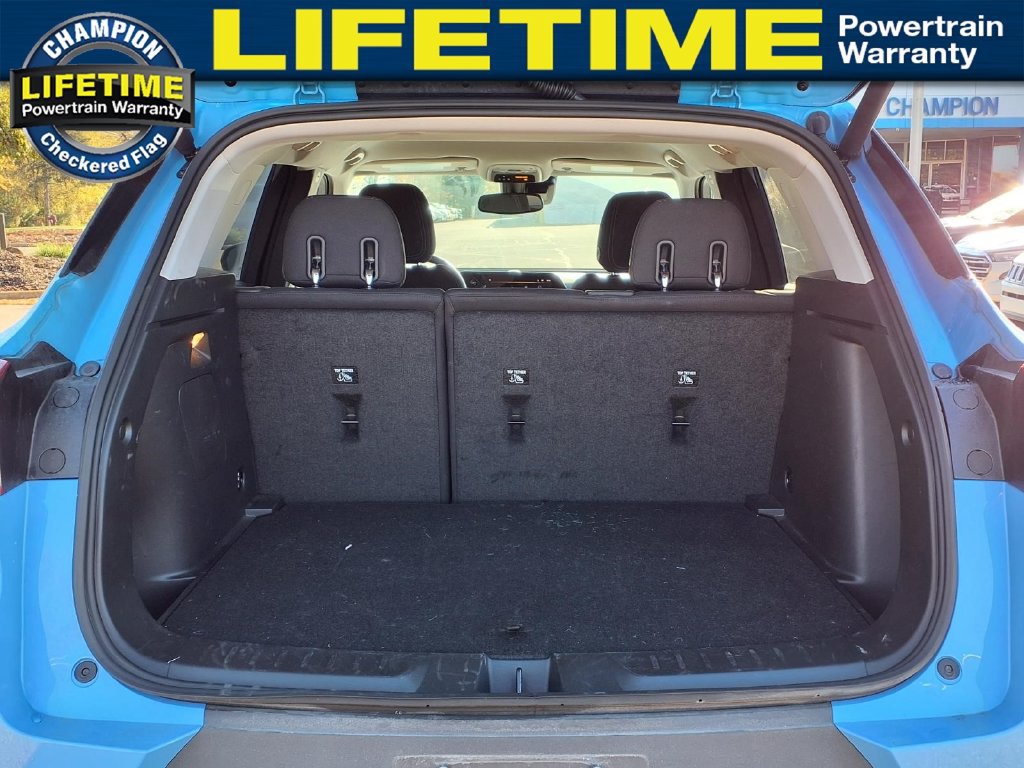Used 2024 Chevrolet TrailBlazer LT w/ Convenience Package FWD image 10