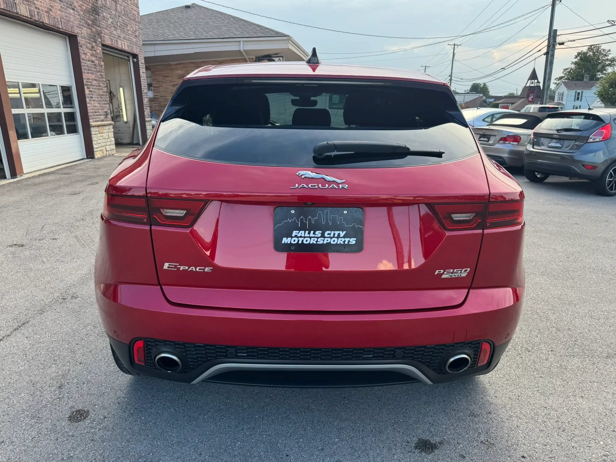 Used 2020 Jaguar E-PACE SE AWD/4WD image 12
