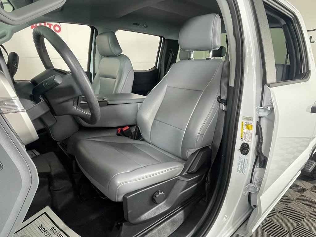 Used 2023 Ford F250 XL image 21