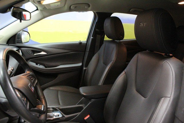 Certified 2024 Buick Encore GX Sport Touring image 18